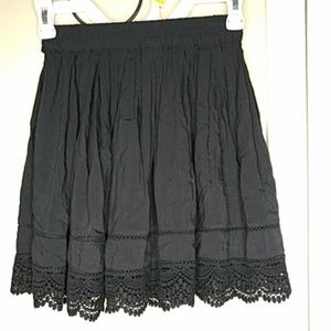 Aeropostale Black Lace Hem Skirt Sz XS
